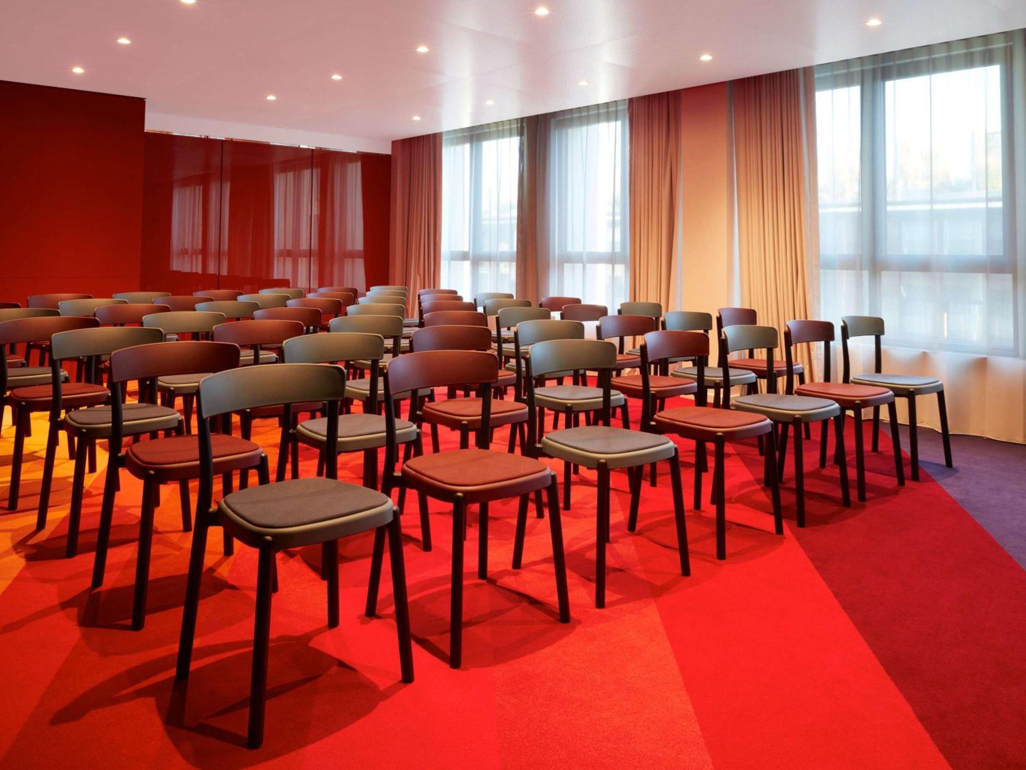 So/ Paris Hotel Luaran gambar Meeting room